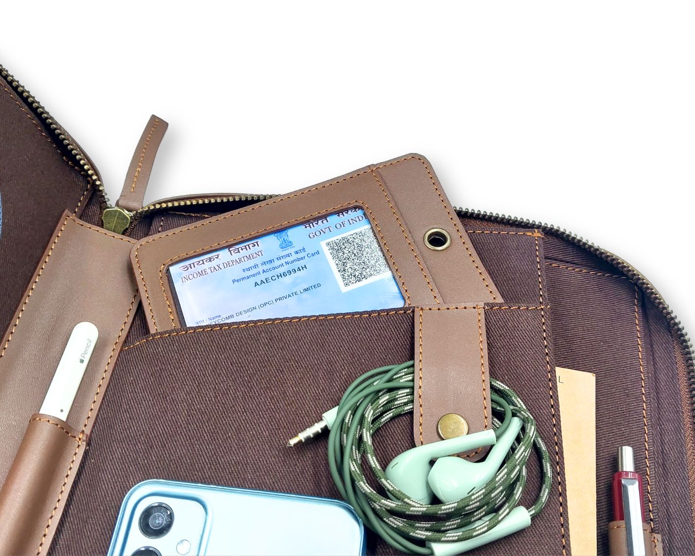 iPad Organiser - Tan