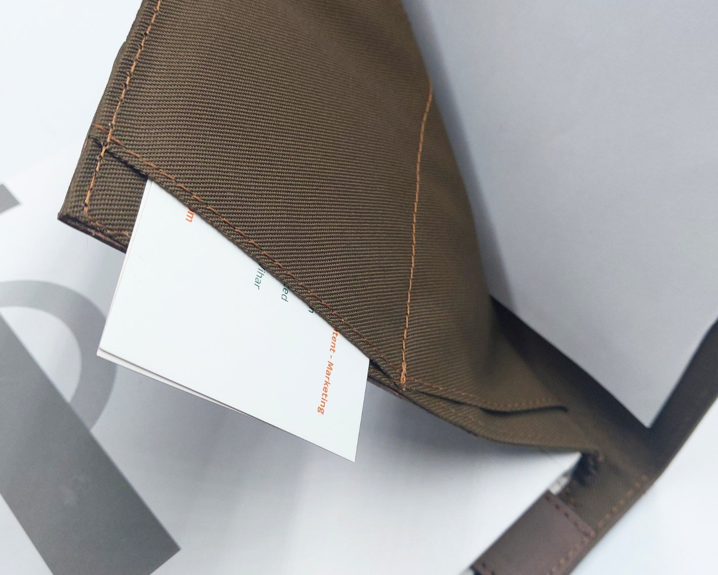 OrbitNote – Leather Diary with Organizer Pockets - Tan