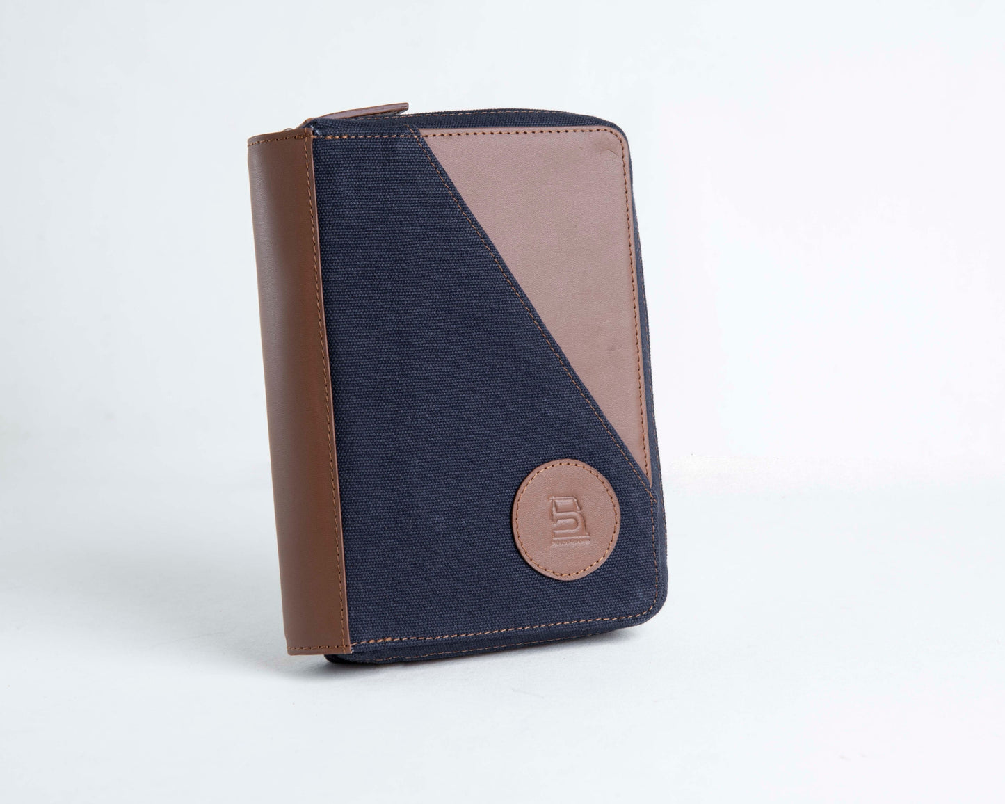 Nomad Passport Organiser - Blue