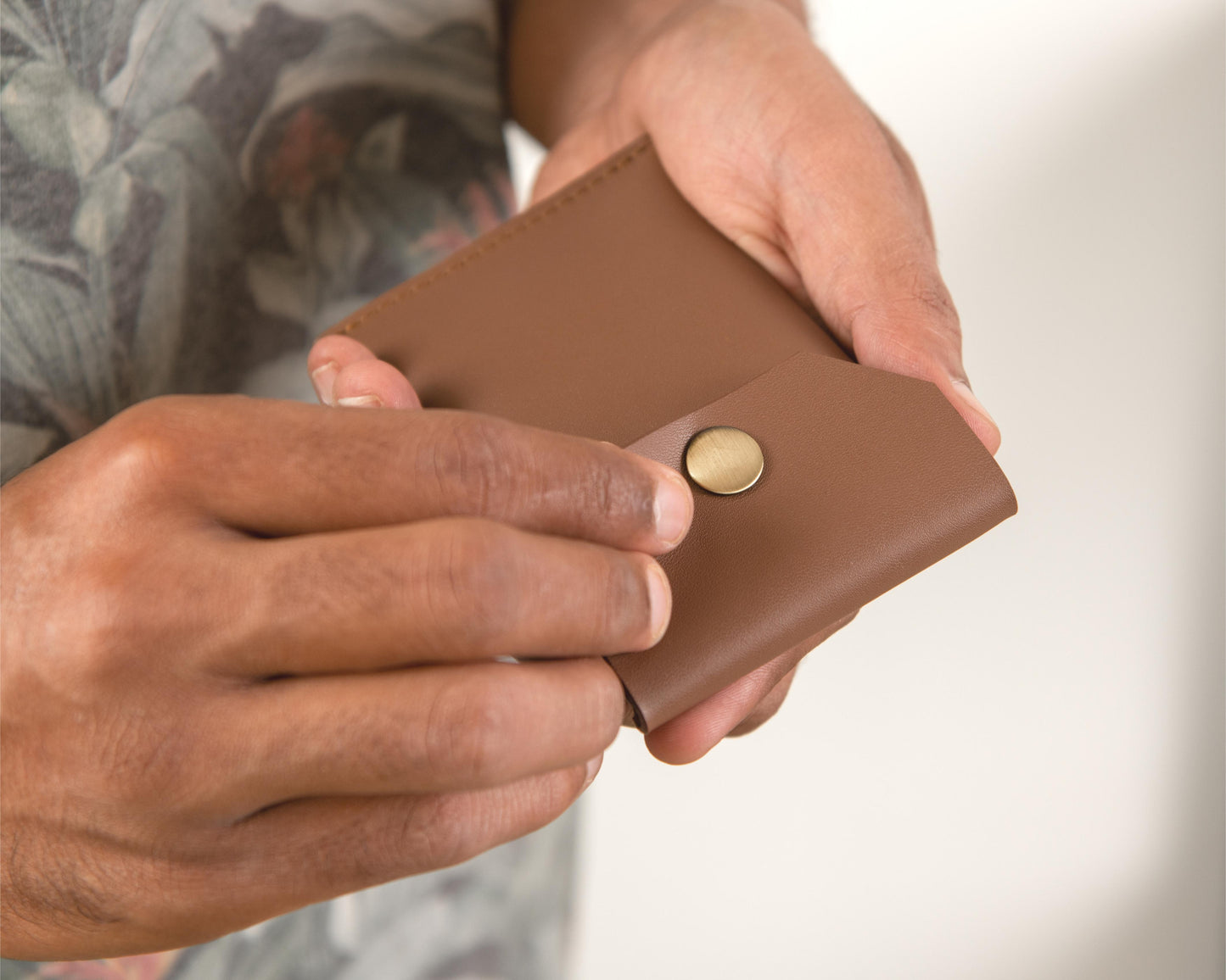 Wave Card + Coin Wallet - TAN