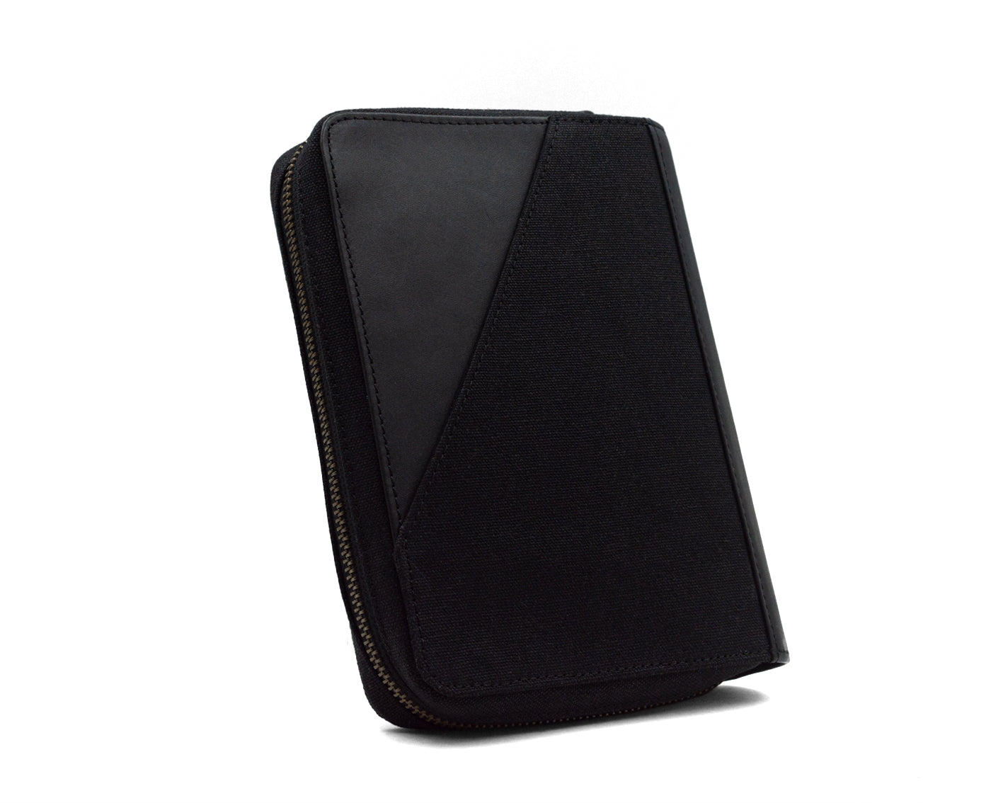 Nomad Passport Organiser - Black