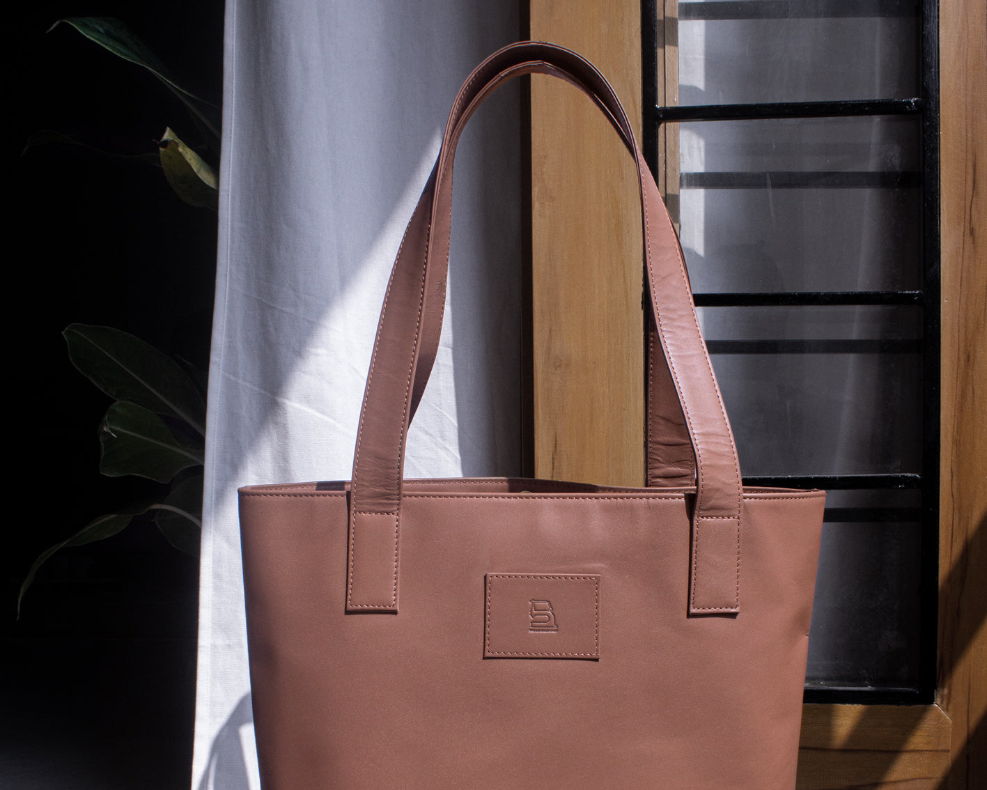 Classic Tote - The Leather Chef