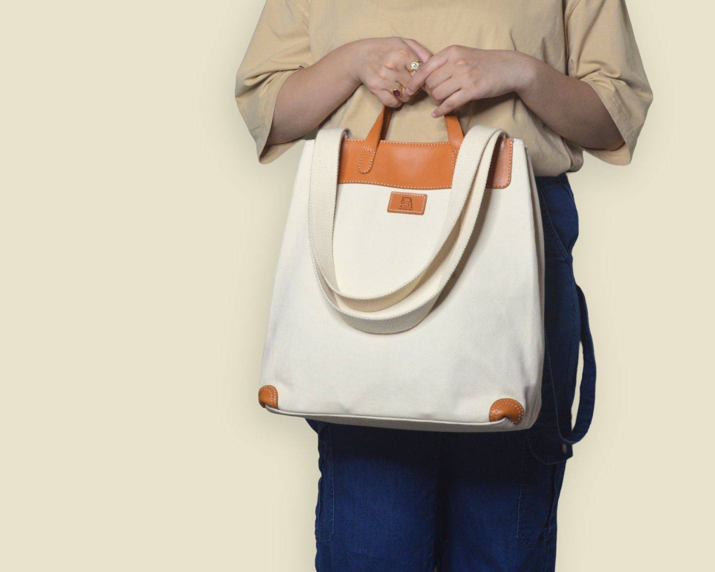 All Day Tote - Canvas + Leather