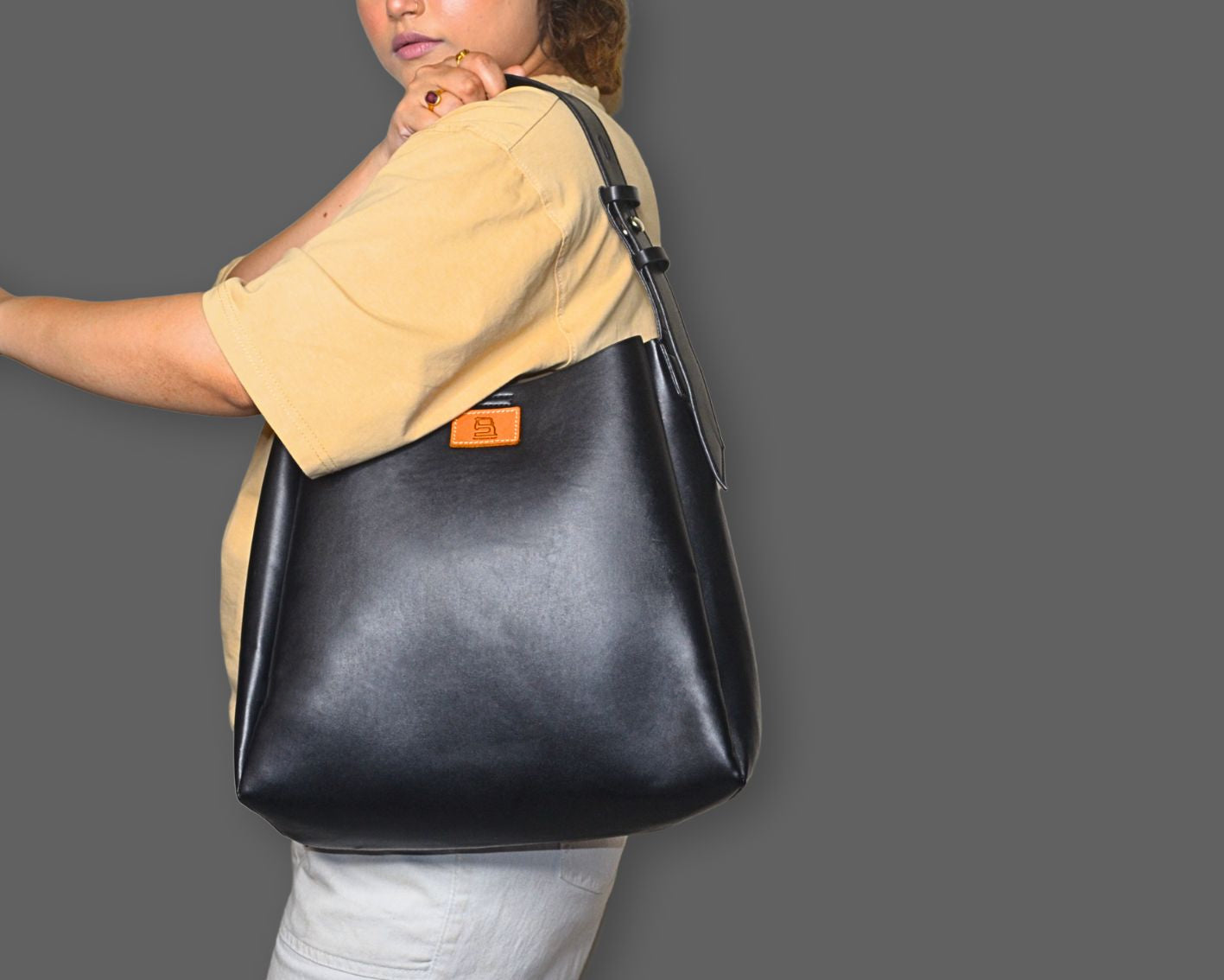 CityScape Tote - Black