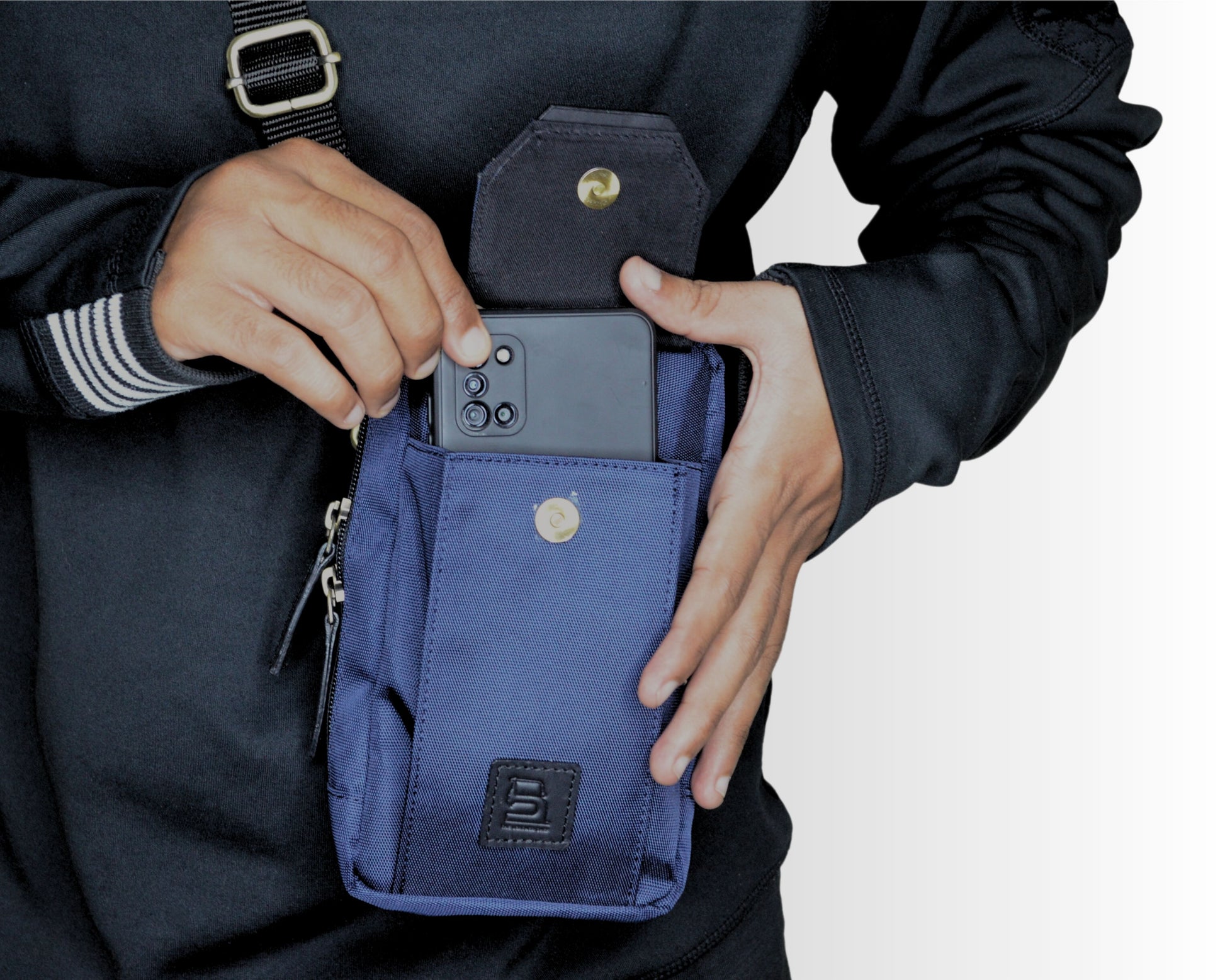 City Sling Bag - Blue