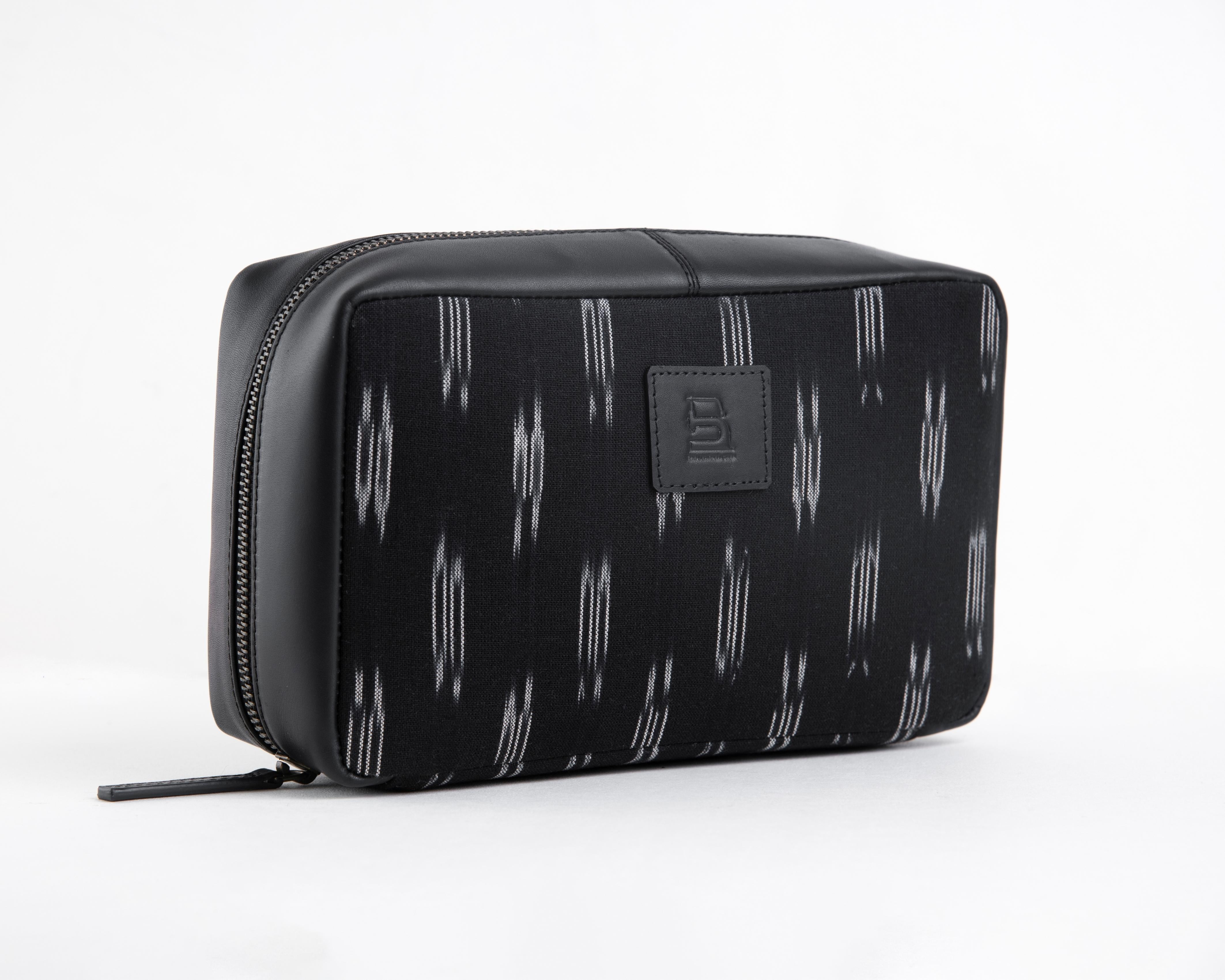 Arista Vault Fingerlock bag | Smart Fingerprint Laptop Bags