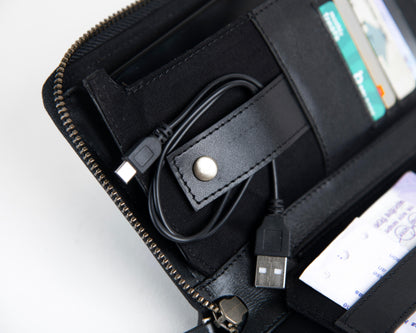 HUSTLE Ladies Clutch - Black
