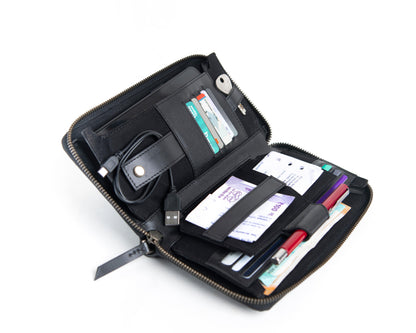 HUSTLE Ladies Clutch - Black