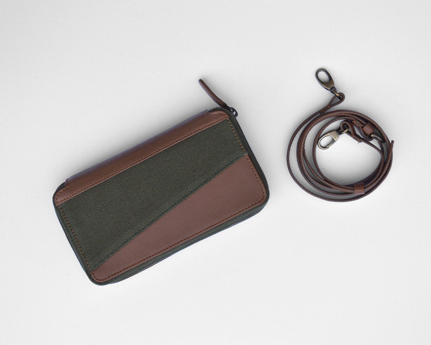 Signet Ladies Sling - The Leather Chef